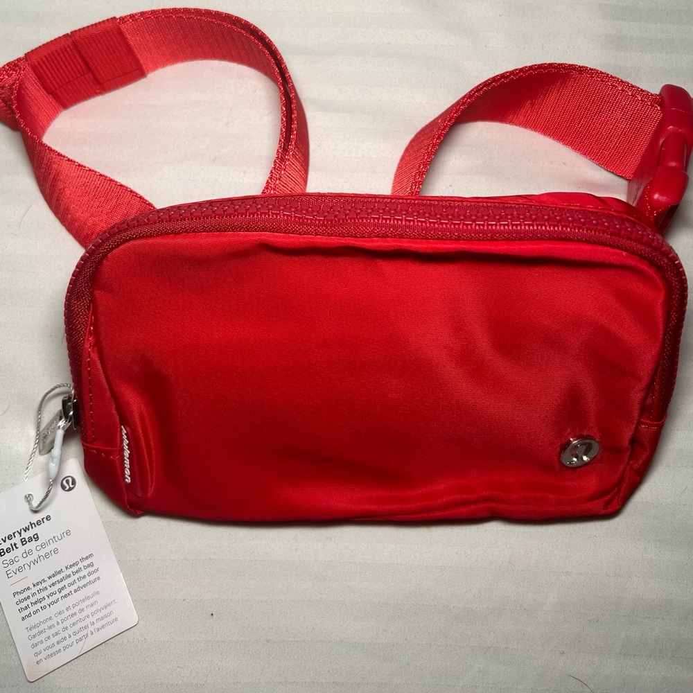 NWT lululemon Everywhere Belt Bag 1L